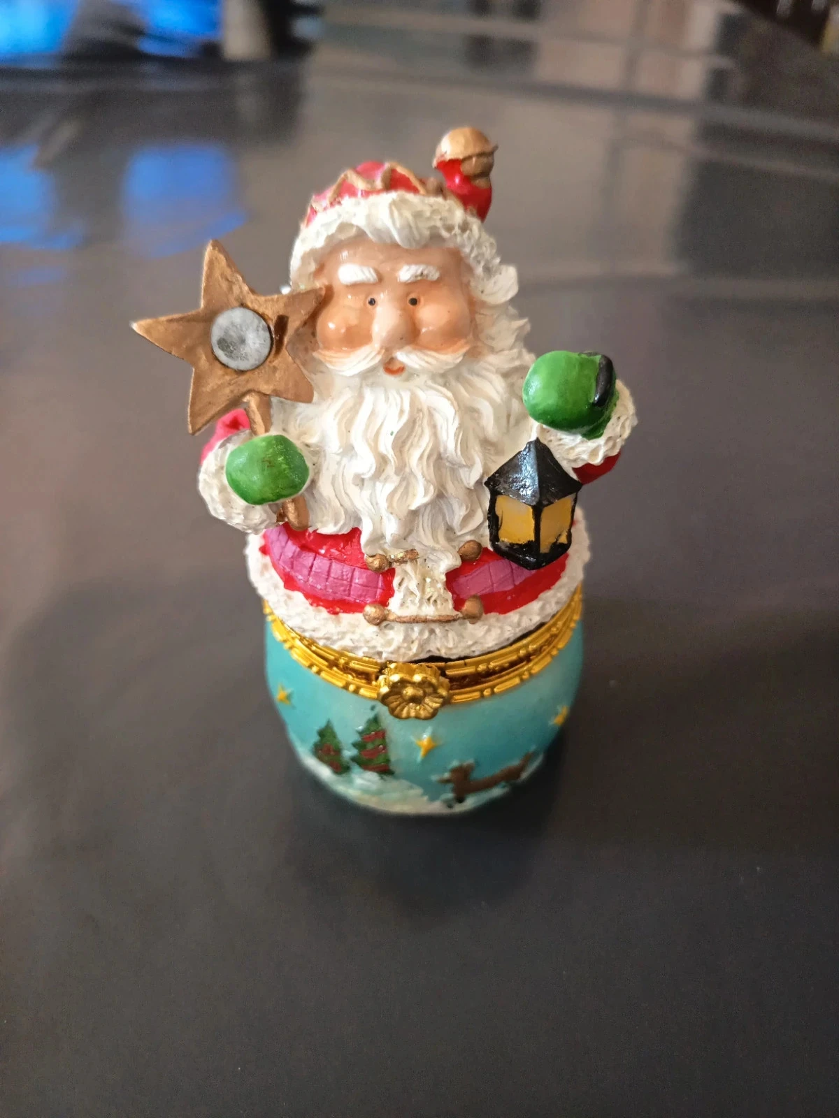 Boîte pilule père noël